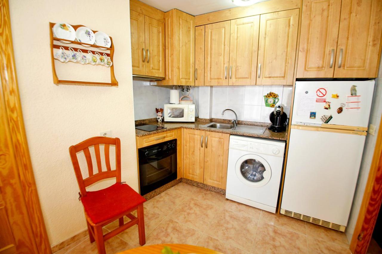 Apartamento A Pie De Playa Del Puerto De Mazarron. Exterior photo